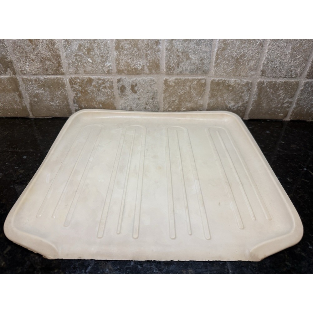 Vintage Rubbermaid Dish Draining Tray - Almond/Beige - Model 1180 - Firm Rubber